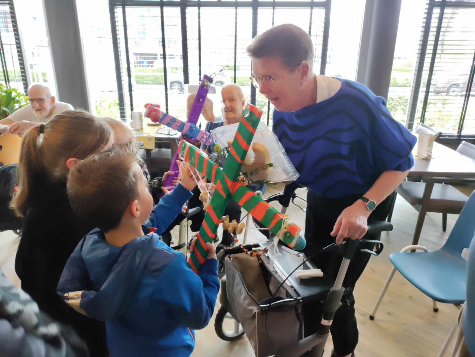 Palmpasenstokken gemaakt en gedeeld